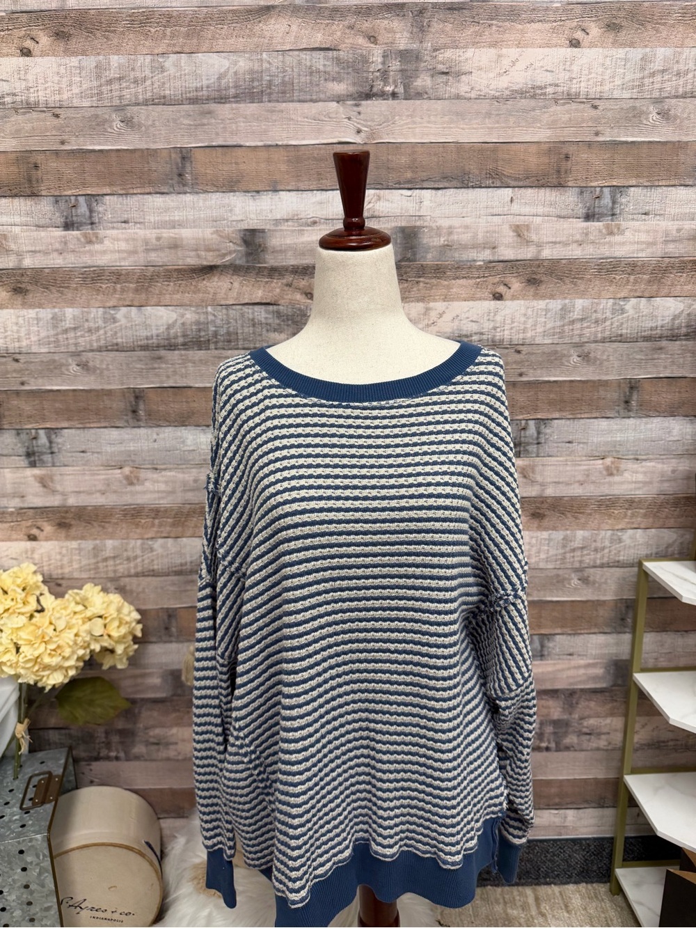 American Eagle blue/white striped waffle knit pullover